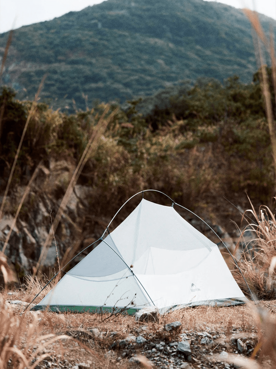 tente trek 2 personnes ultra légère